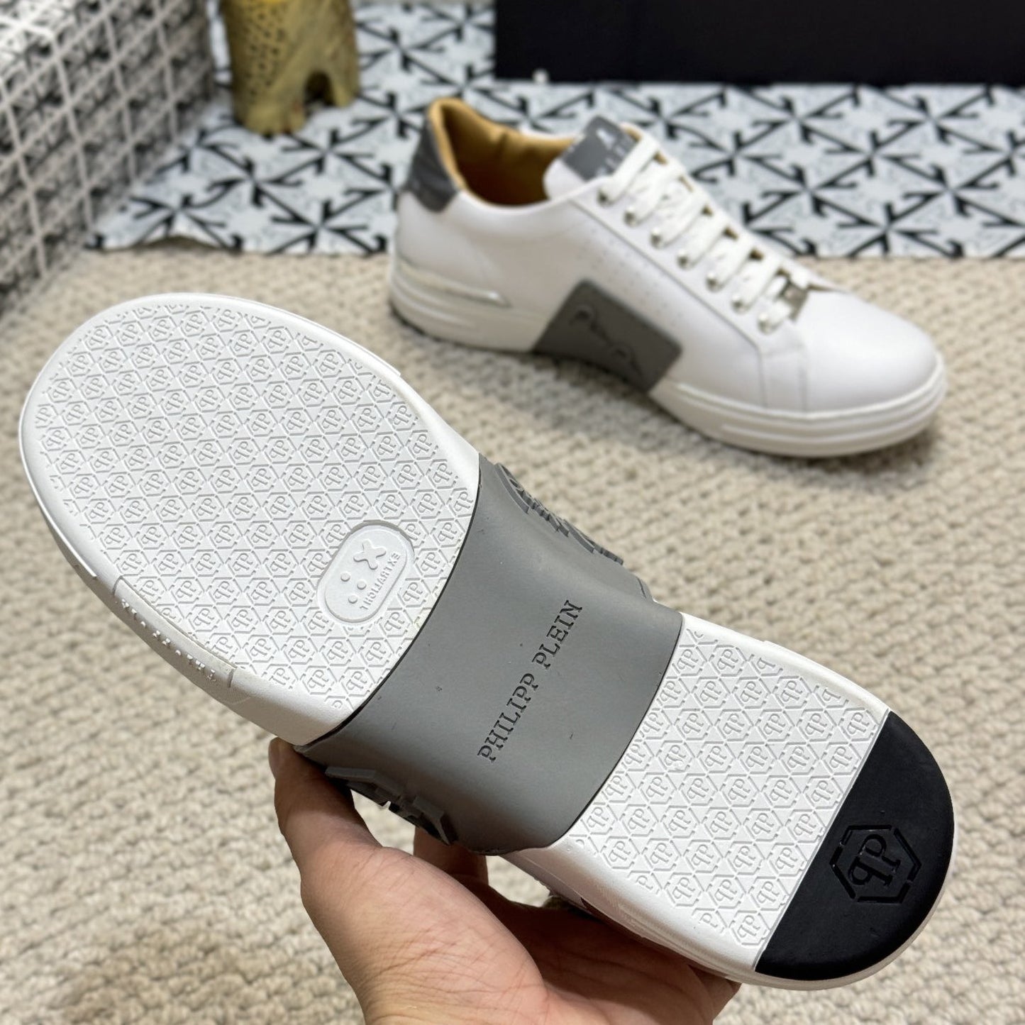 SOLA-PP leather shoes