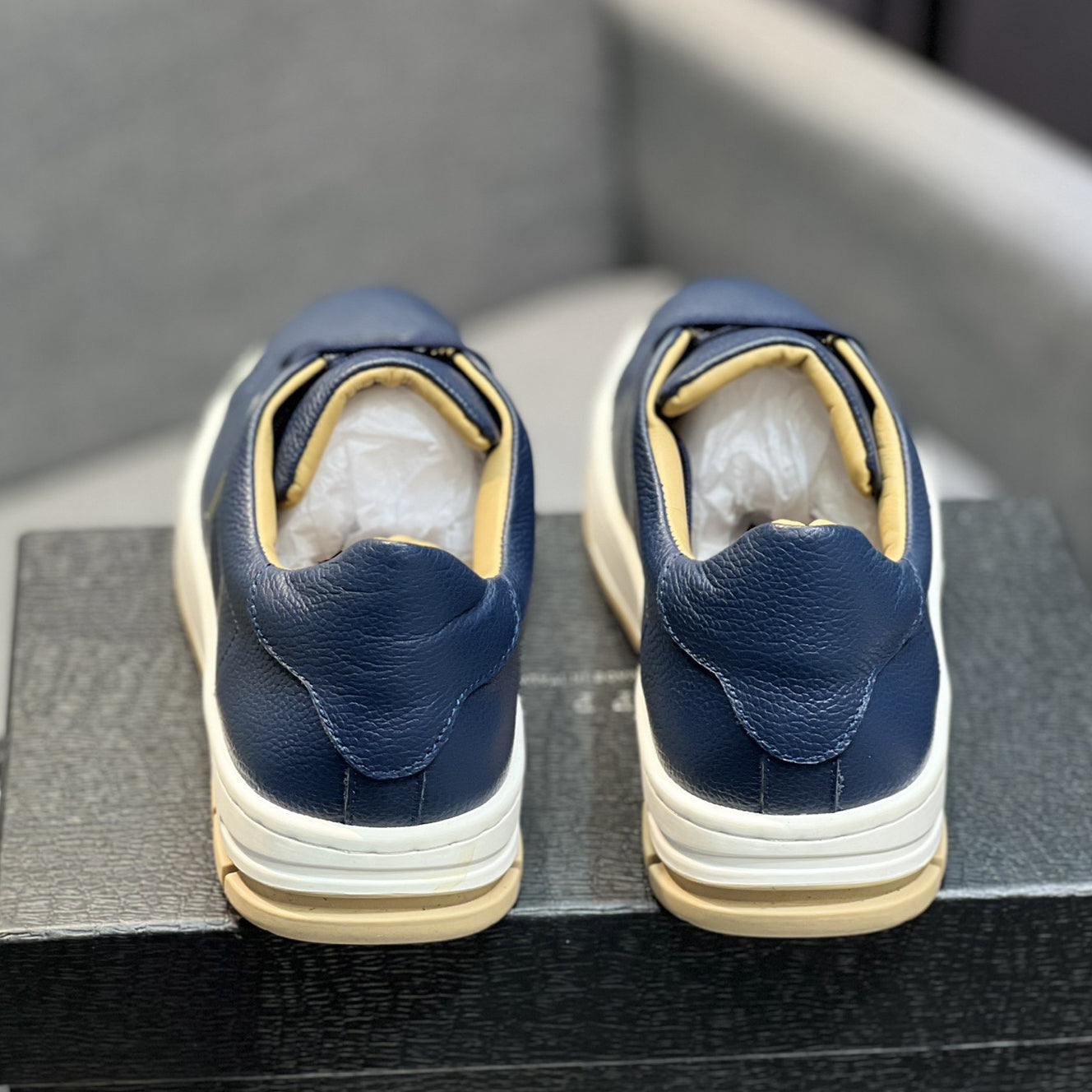 SOLA-PP leather shoes