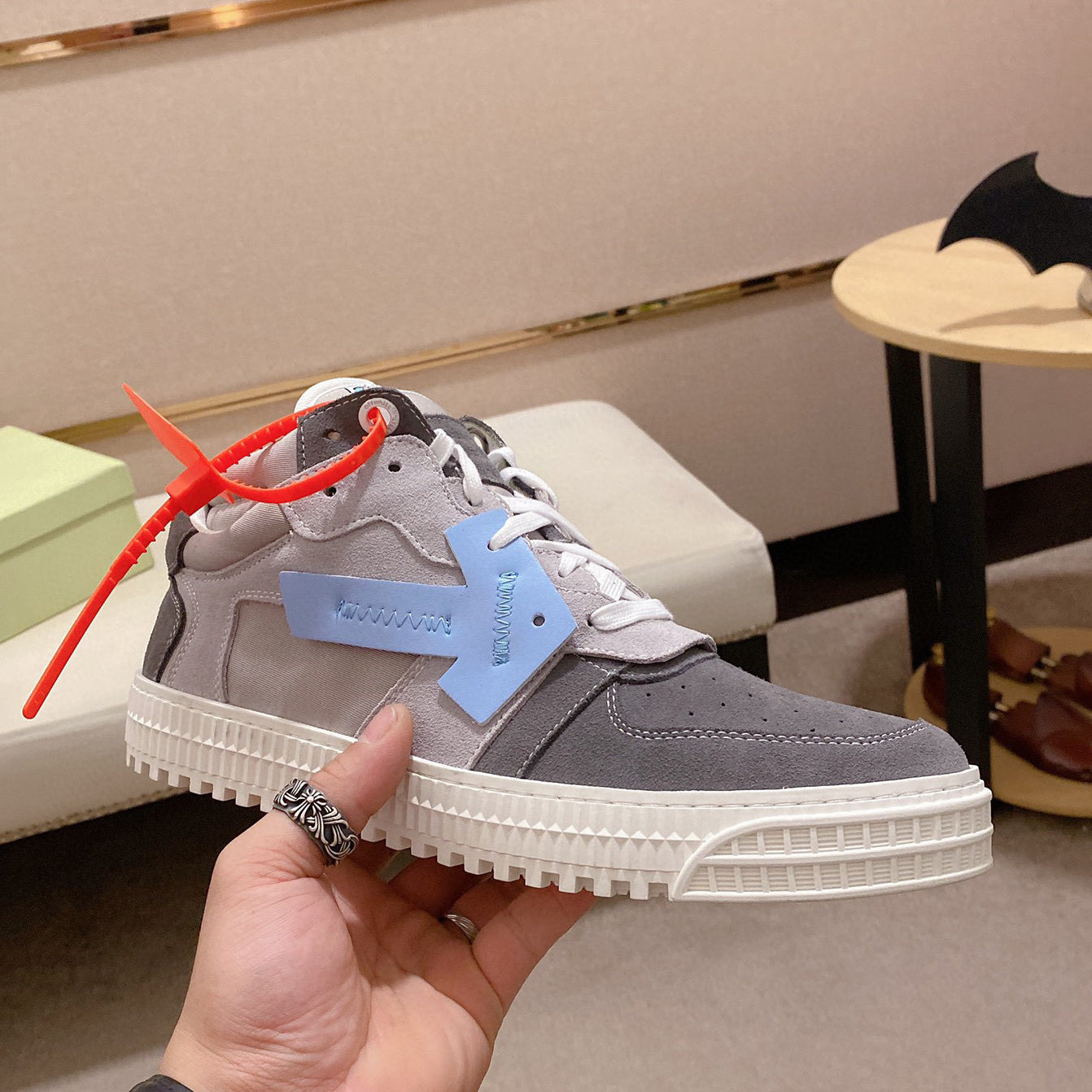 SOLA-OFF Leather shoes