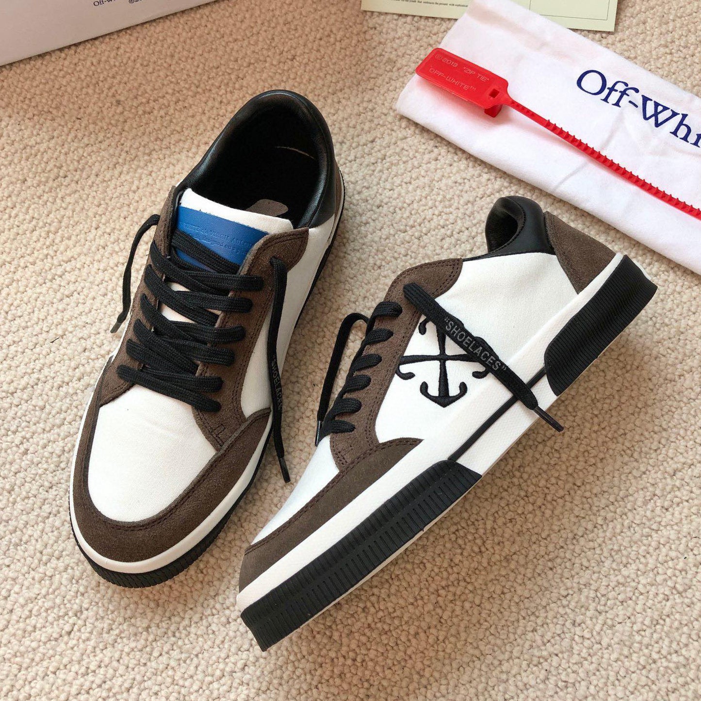 SOLA-OFF Leather shoes