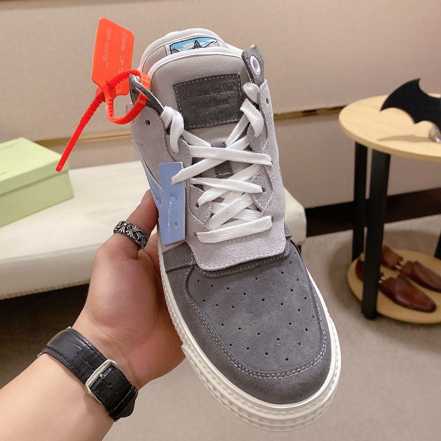 SOLA-OFF Leather shoes