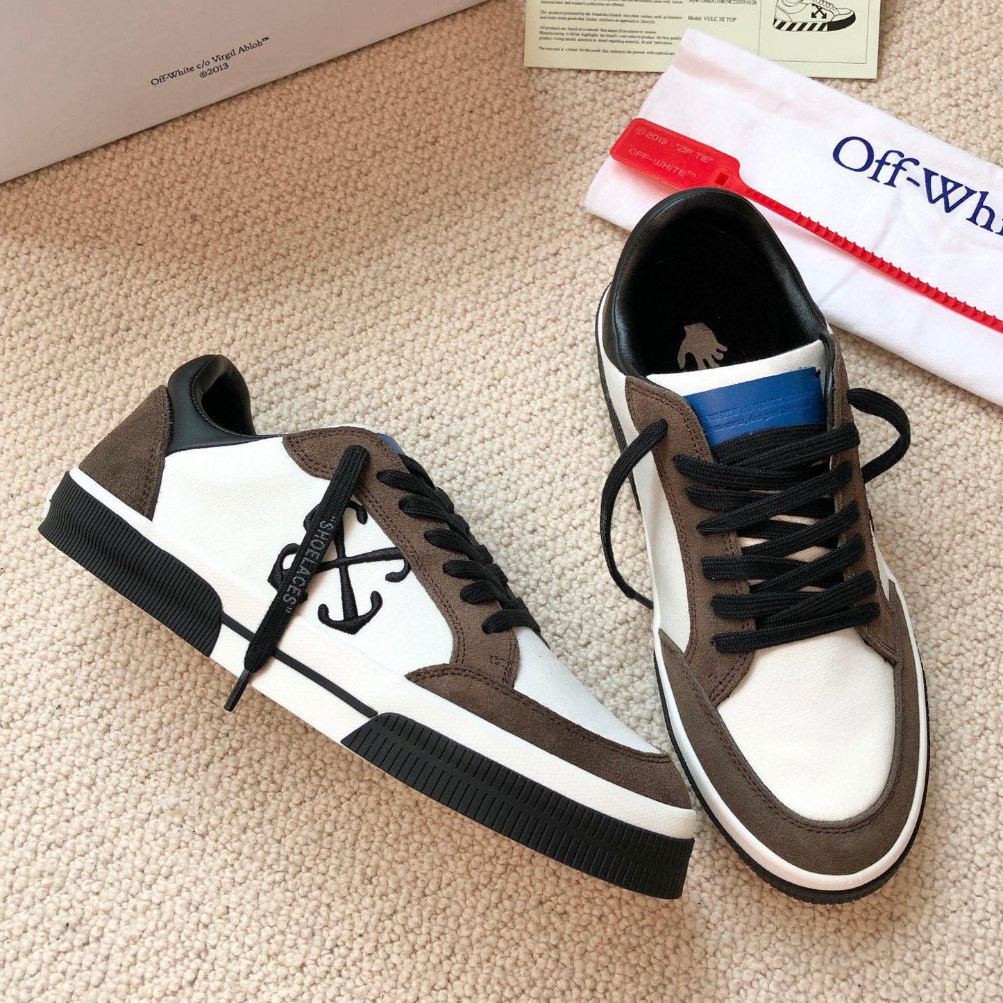 SOLA-OFF Leather shoes