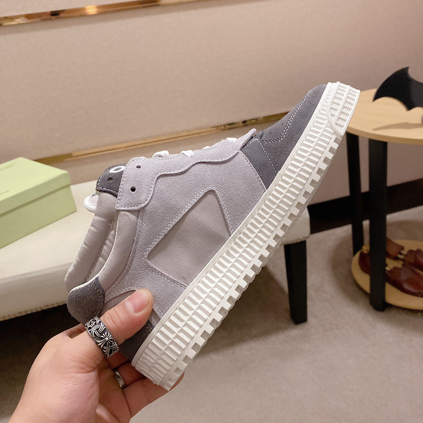 SOLA-OFF Leather shoes