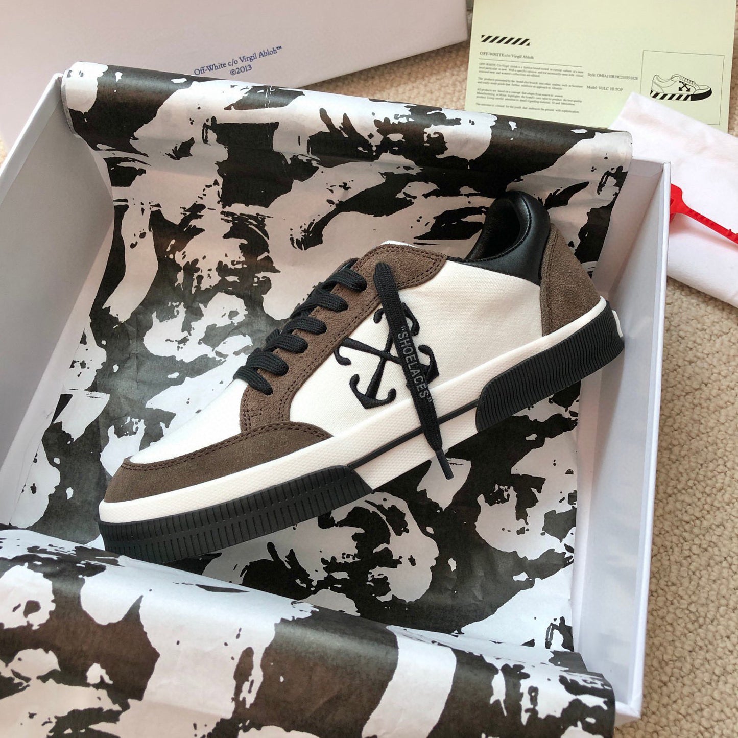 SOLA-OFF Leather shoes