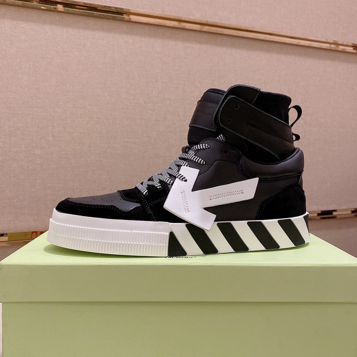 SOLA-OFF Leather shoes