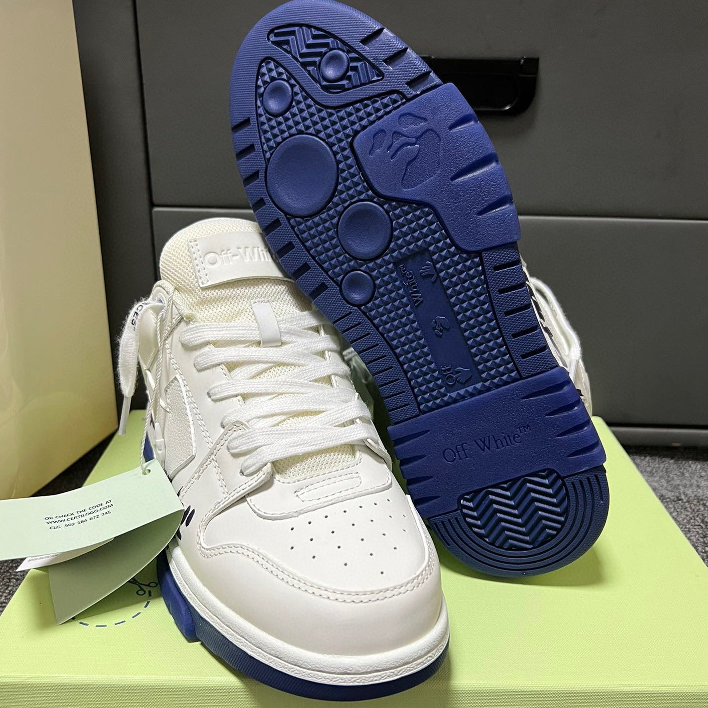 SOLA-OFF Leather shoes