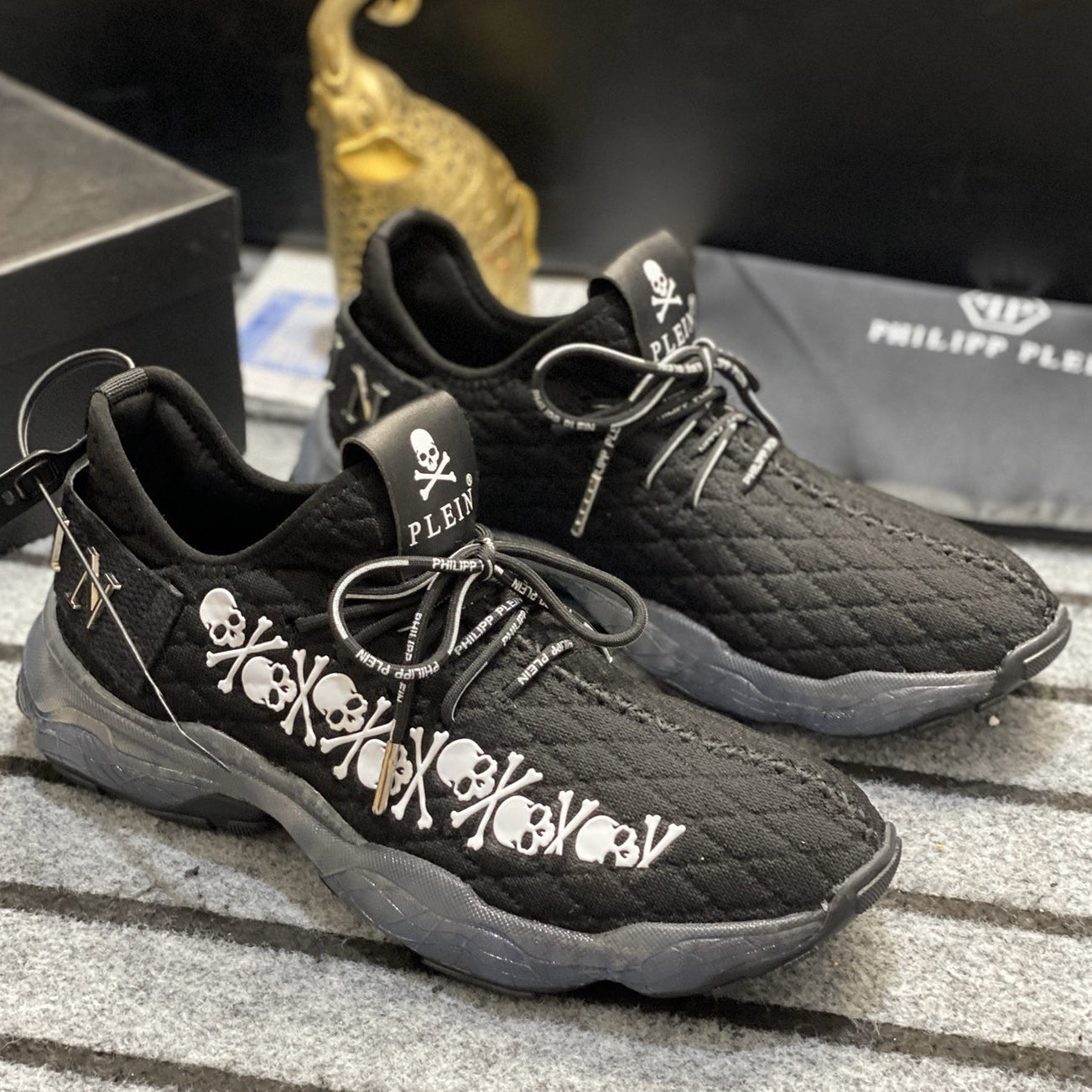SOLA-PP Flyknit sneakers