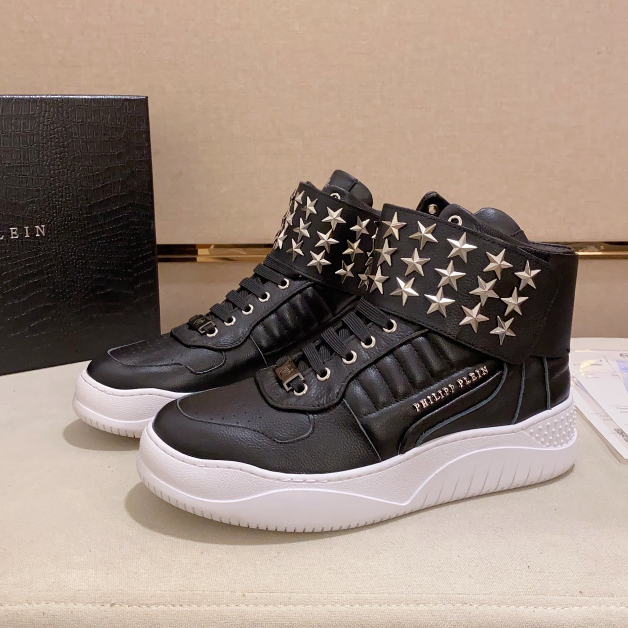 SOLA-PP High Top Leather shoes