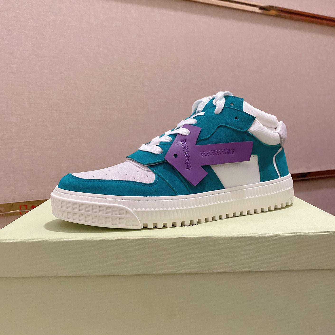 SOLA-OFF Leather shoes