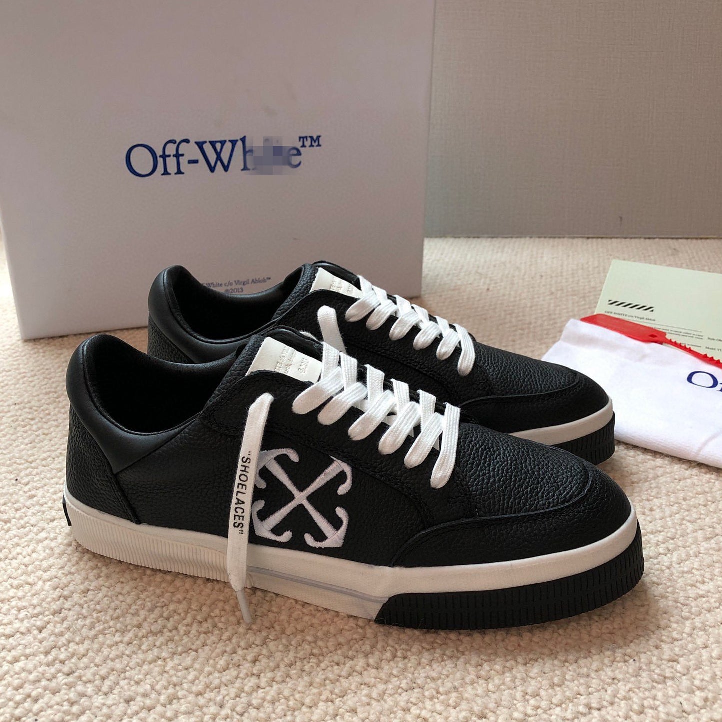 SOLA-OFF Leather shoes