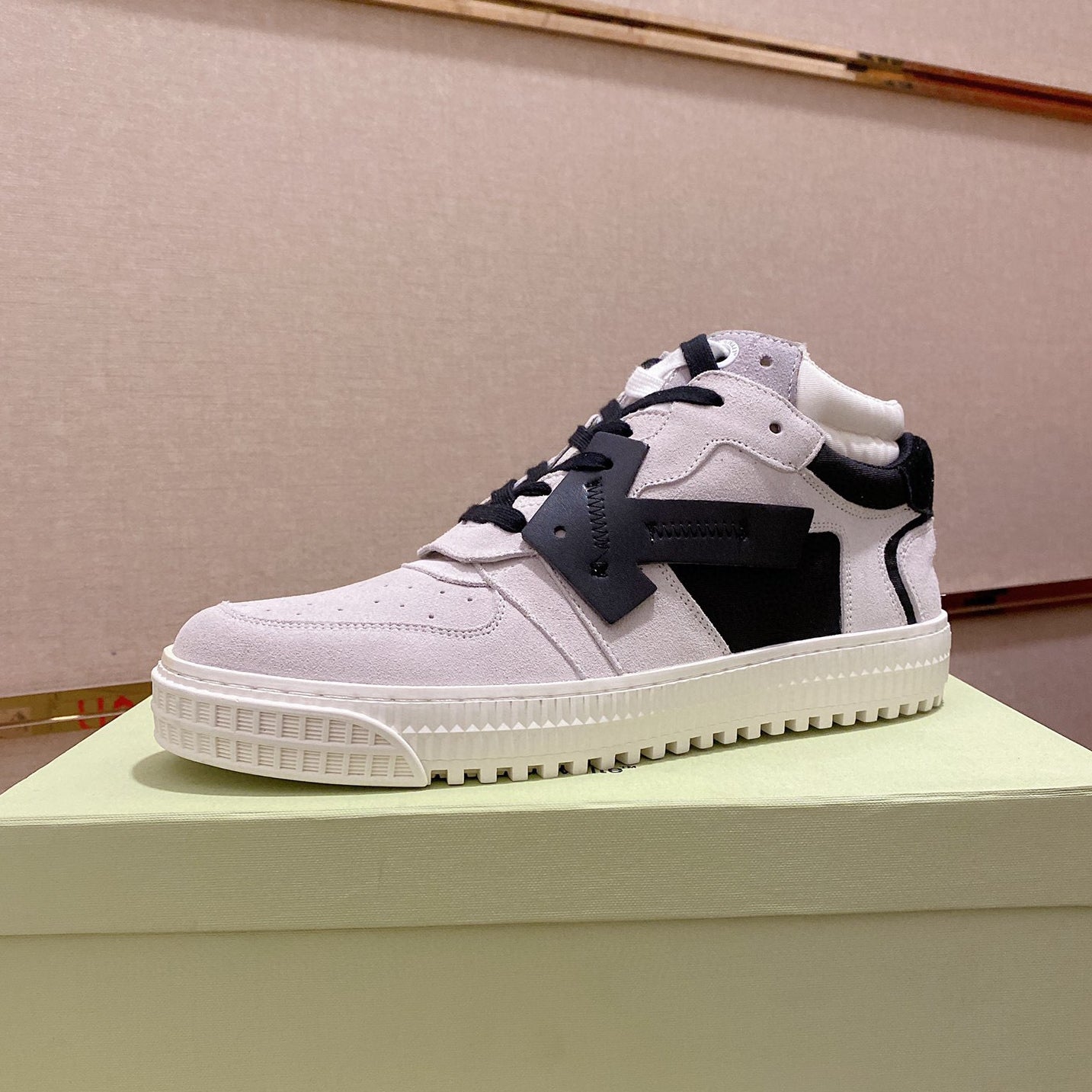 SOLA-OFF Leather shoes