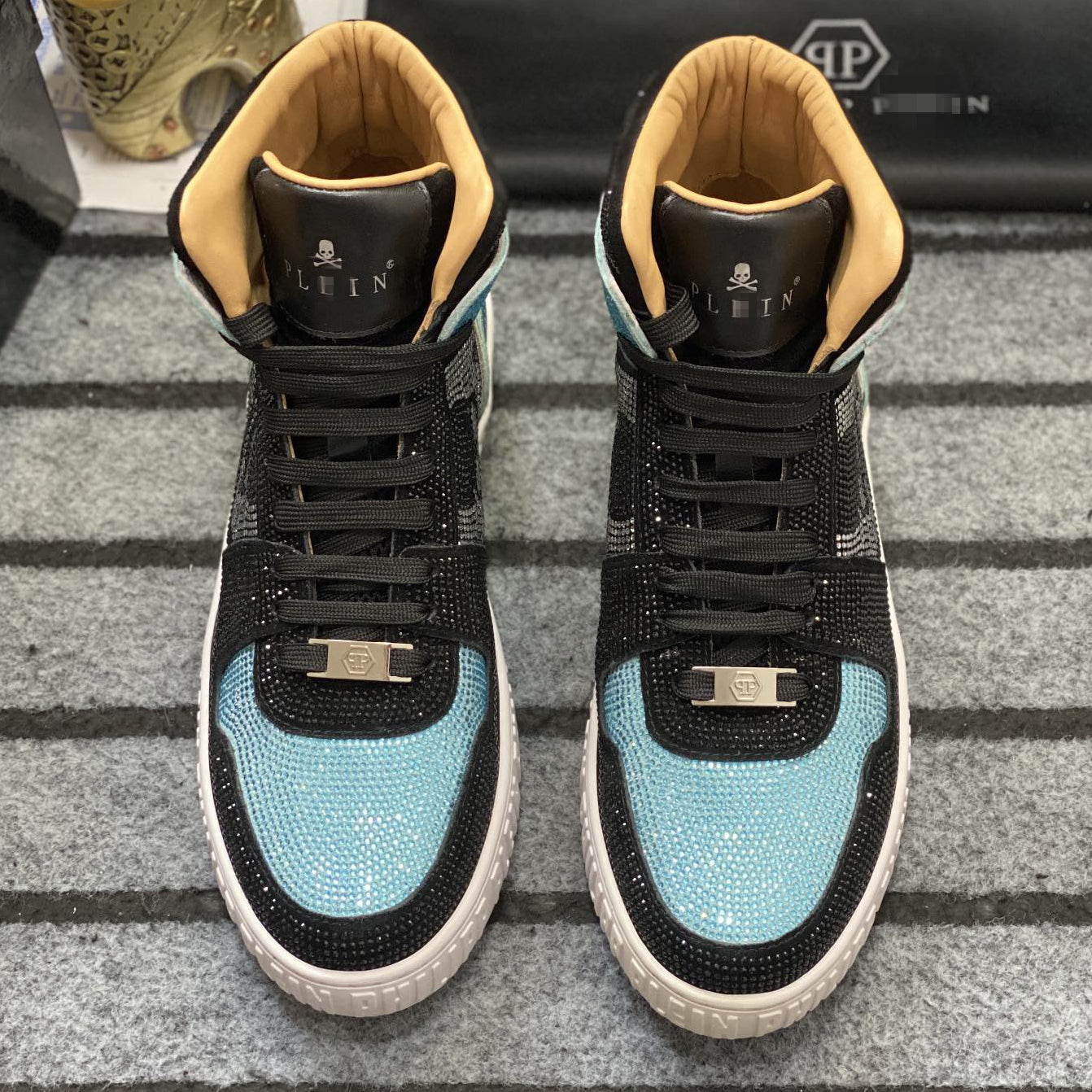 SOLA-PP High Top Leather shoes