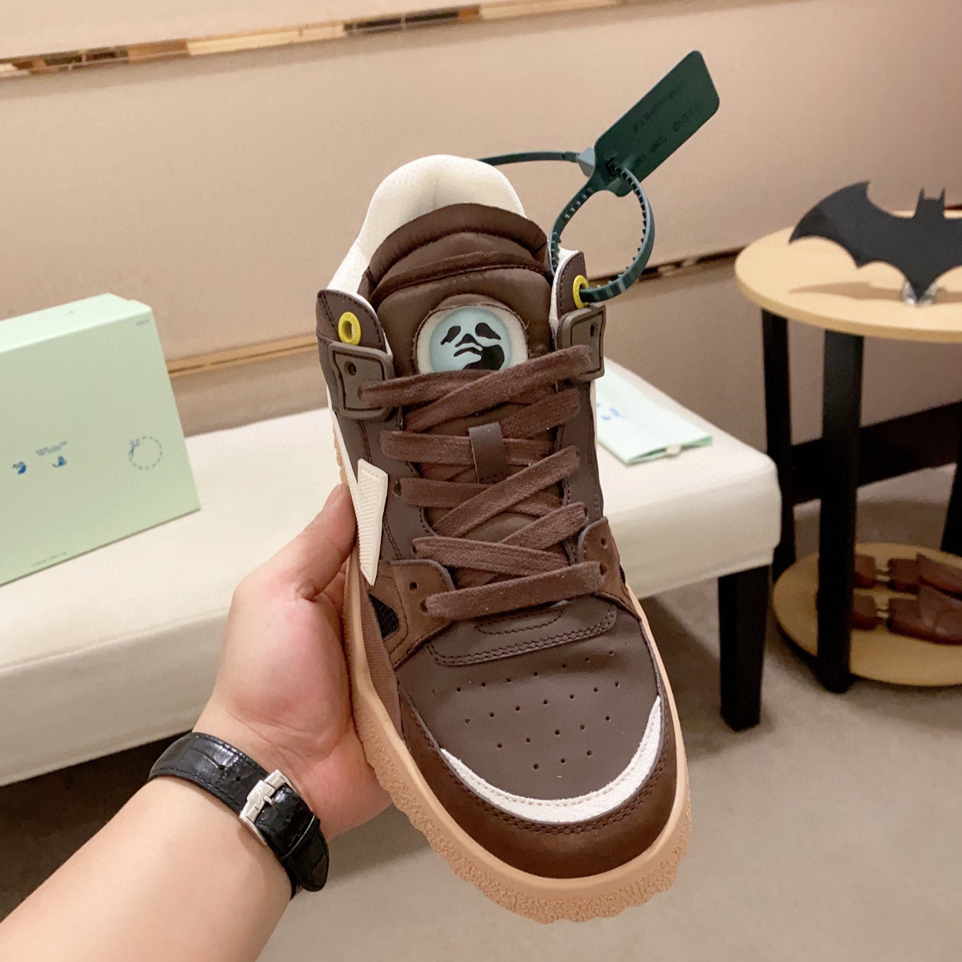 SOLA-OFF Leather shoes