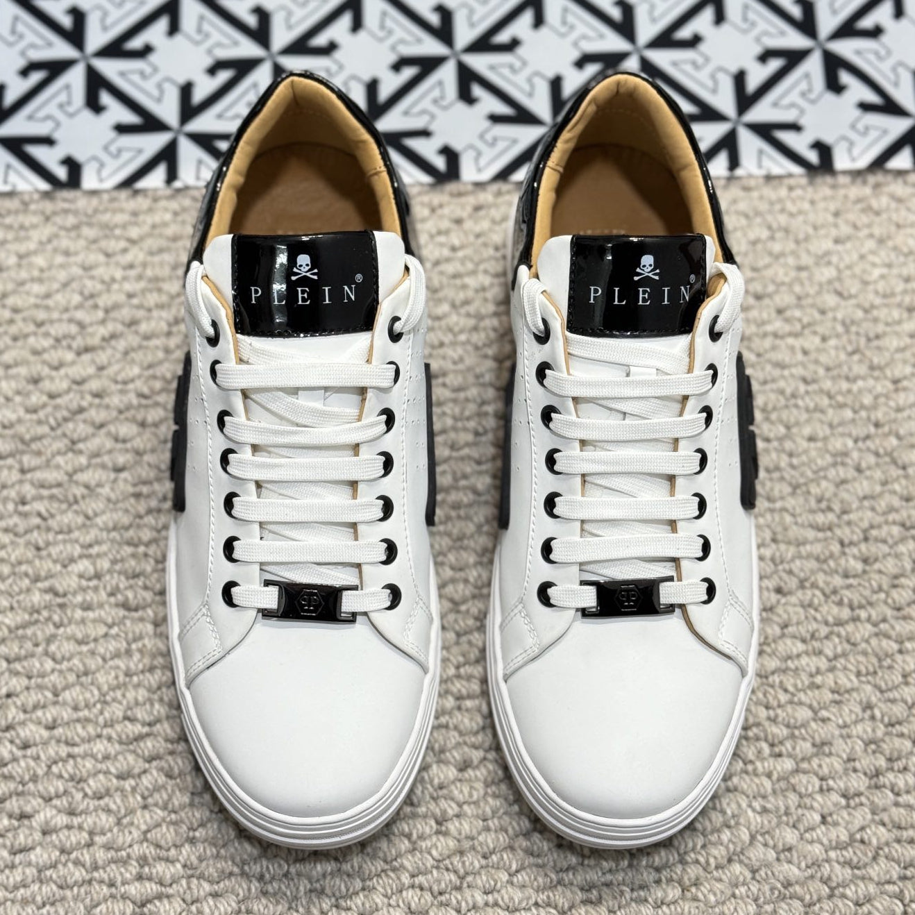SOLA-PP leather shoes