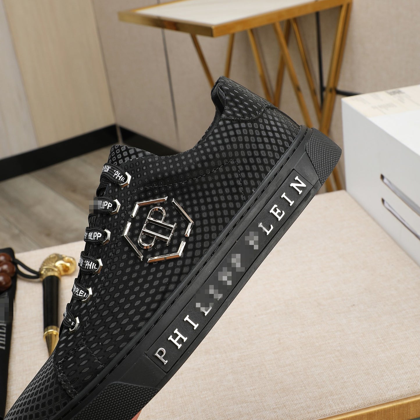 SOLA-PP leather shoes
