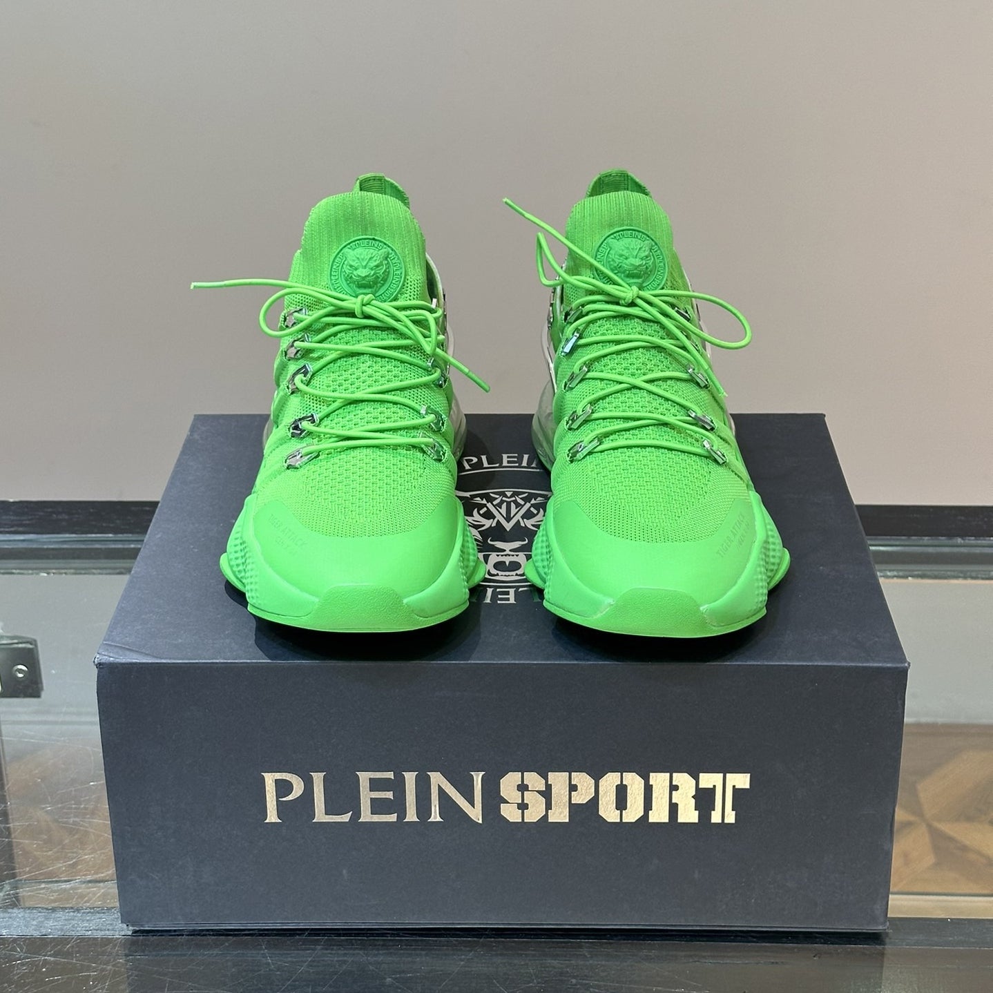 SOLA-PP Flyknit sneakers