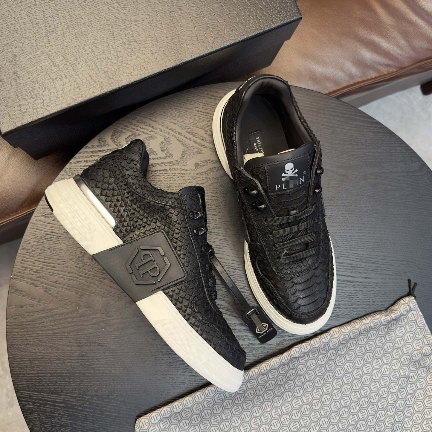 SOLA- PP Leather casual shoes