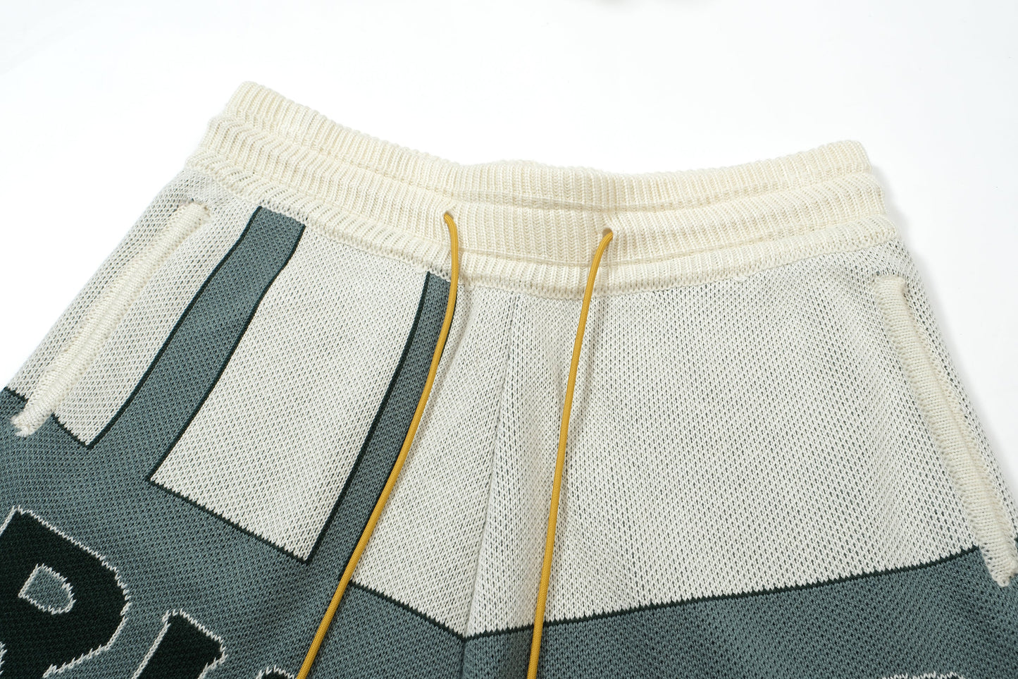 SOLA-RHUDE shorts