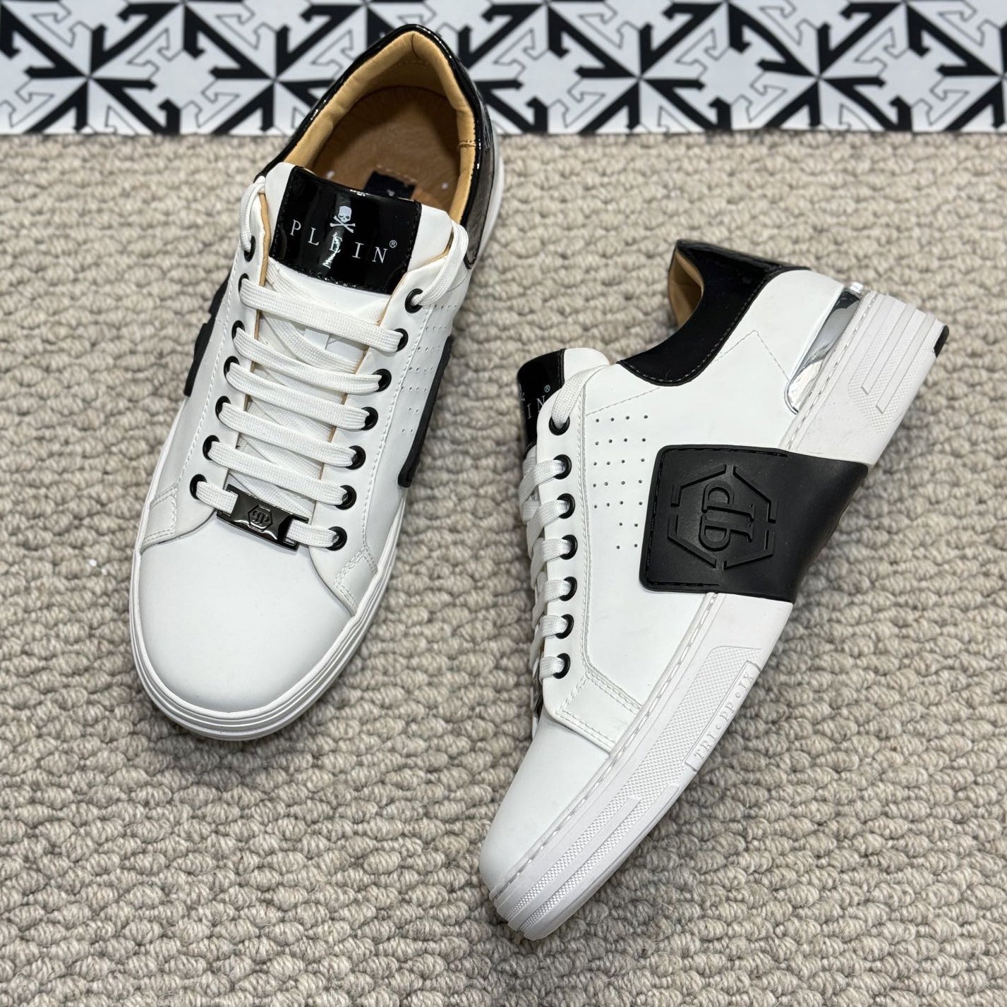 SOLA-PP leather shoes