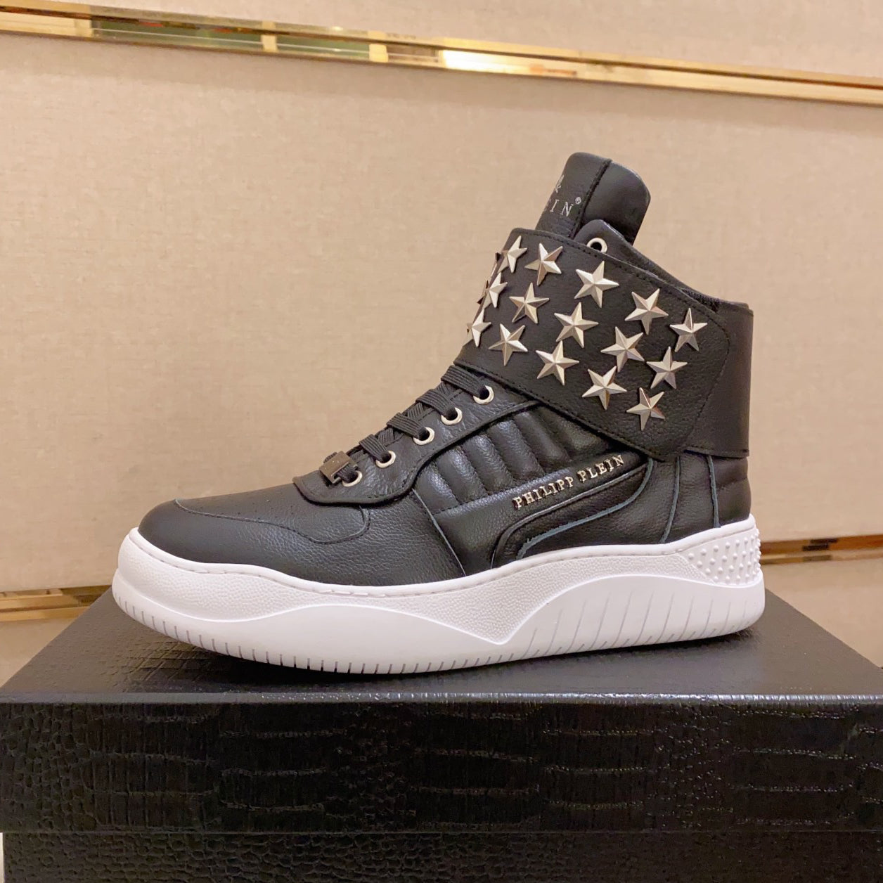 SOLA-PP High Top Leather shoes