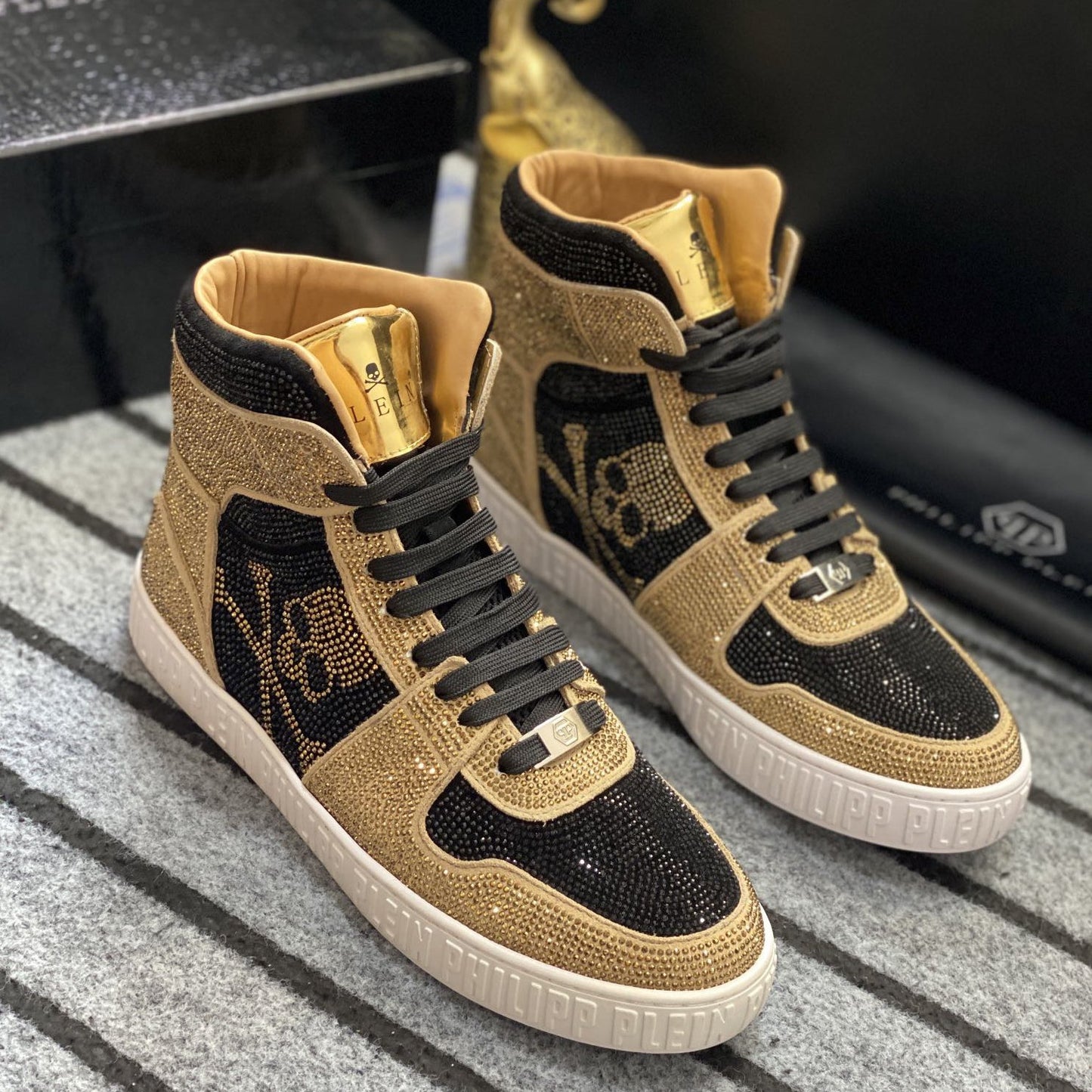 SOLA-PP High Top Leather shoes