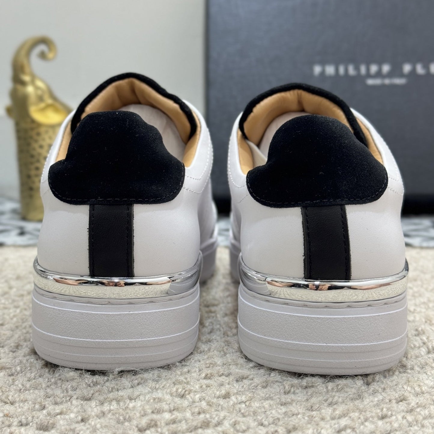 SOLA-PP leather shoes