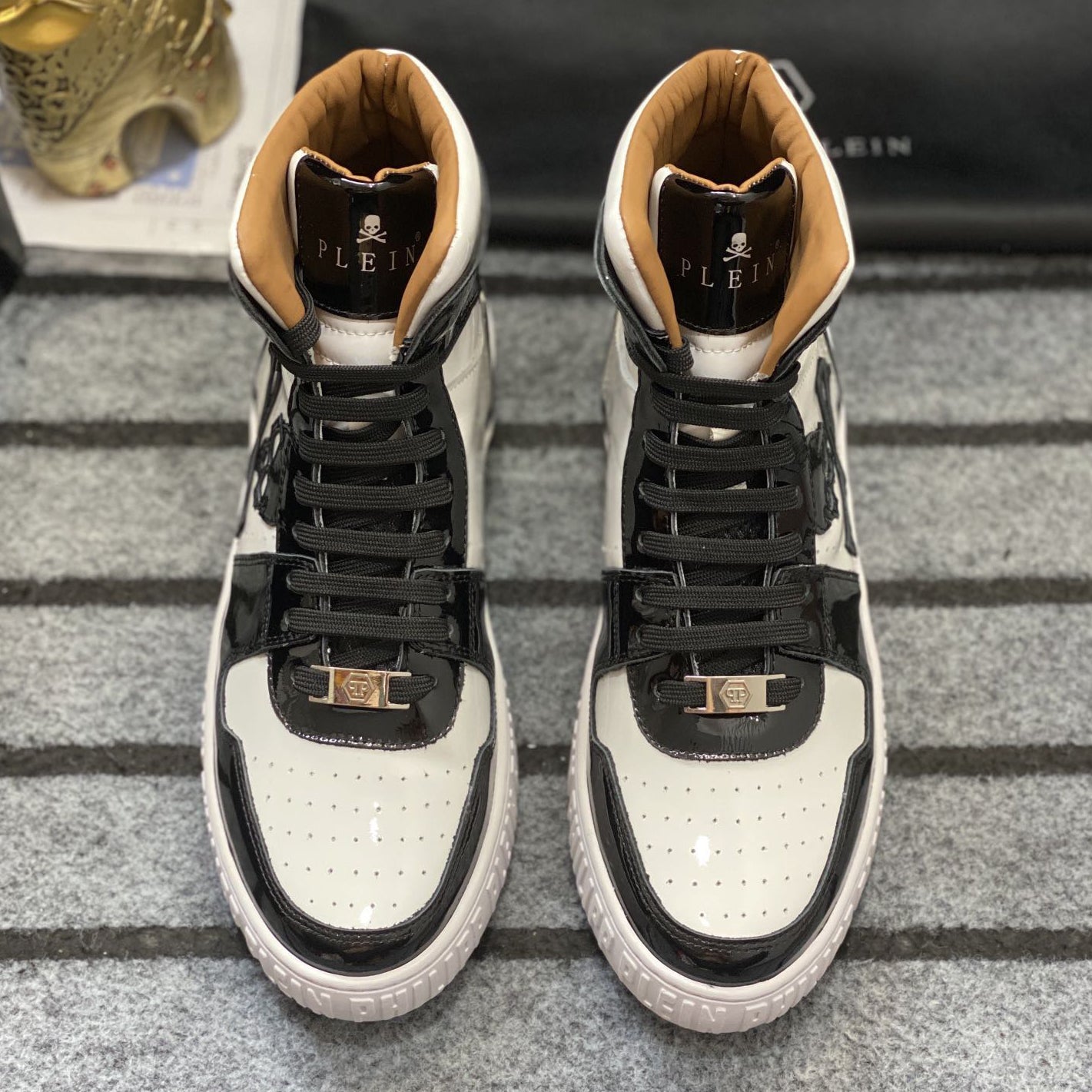SOLA-PP High Top Leather shoes