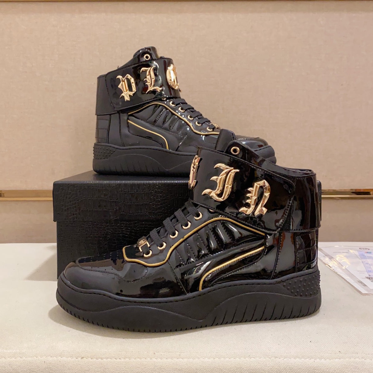 SOLA-PP High Top Leather shoes