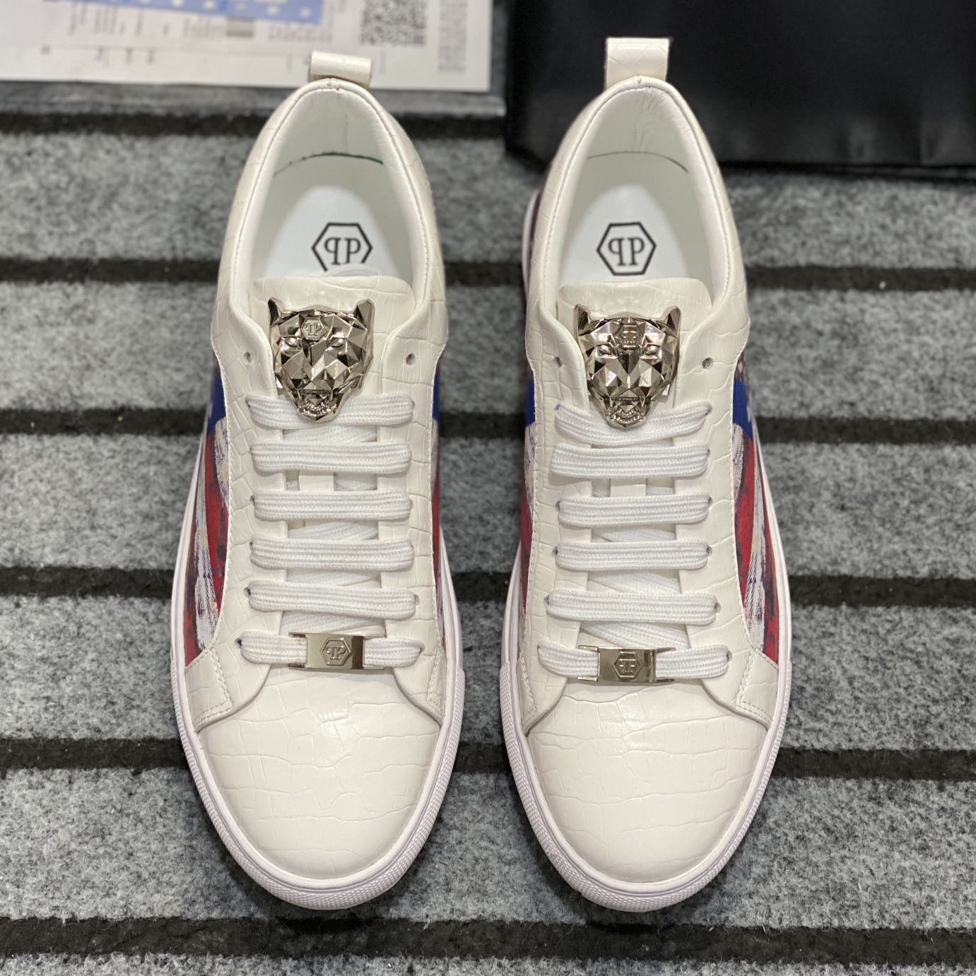 SOLA-PP Leather shoes