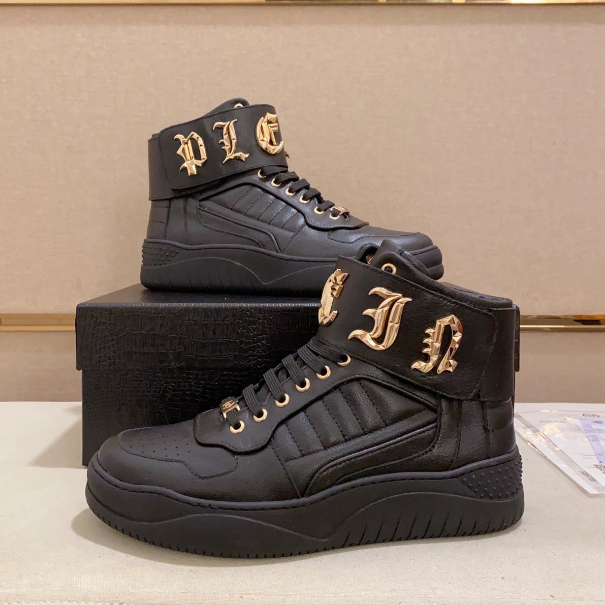 SOLA-PP High Top Leather shoes