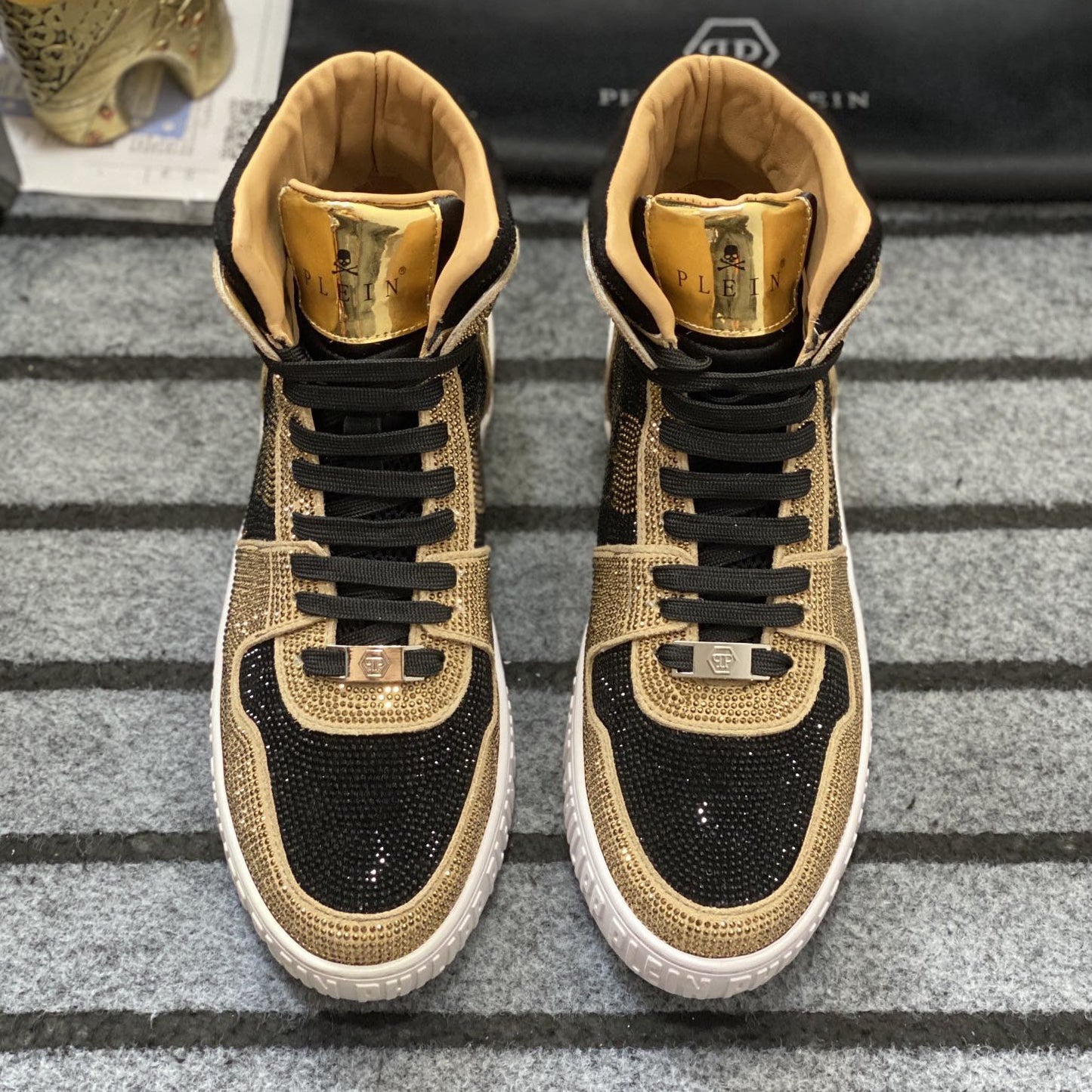 SOLA-PP High Top Leather shoes