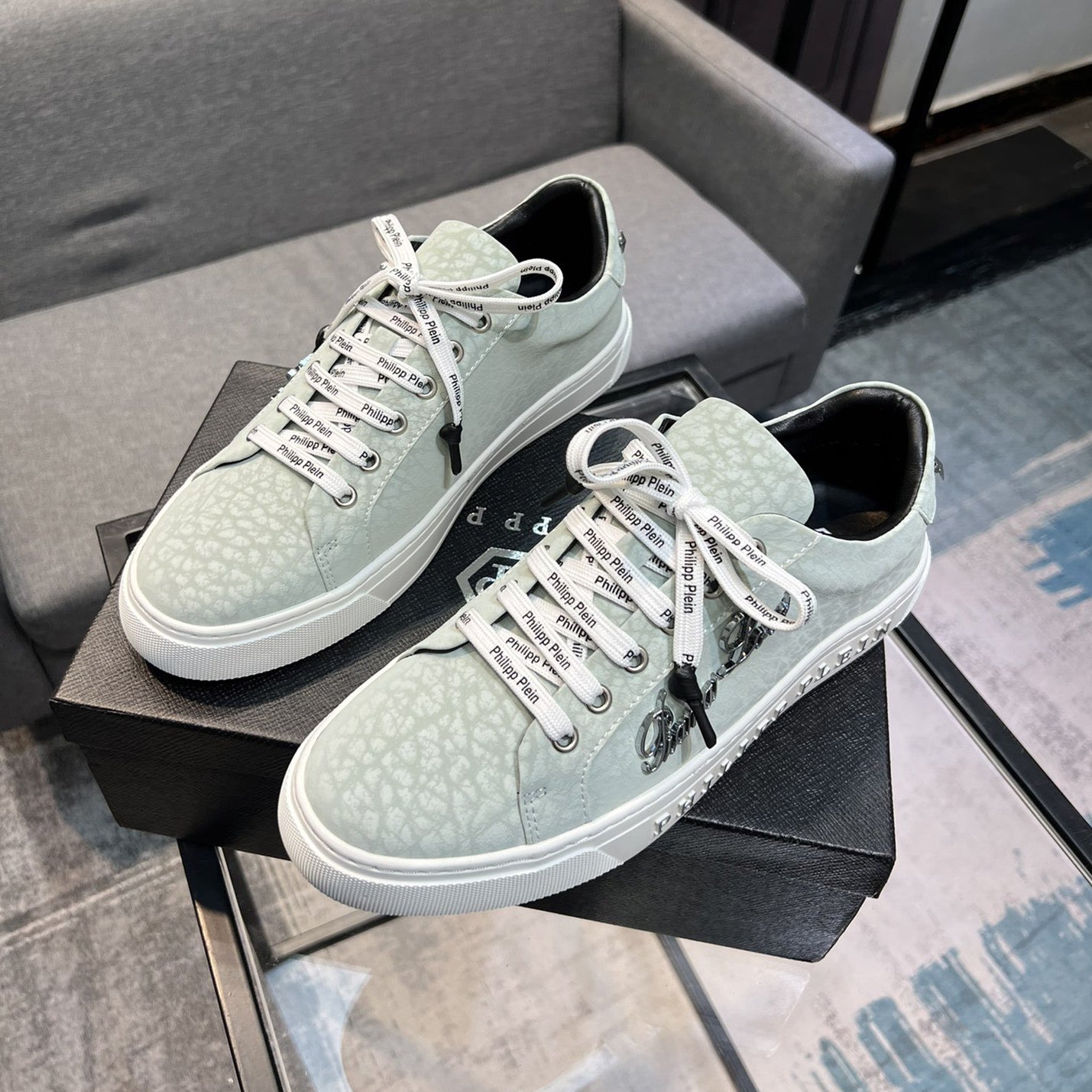 SOLA-PP leather shoes