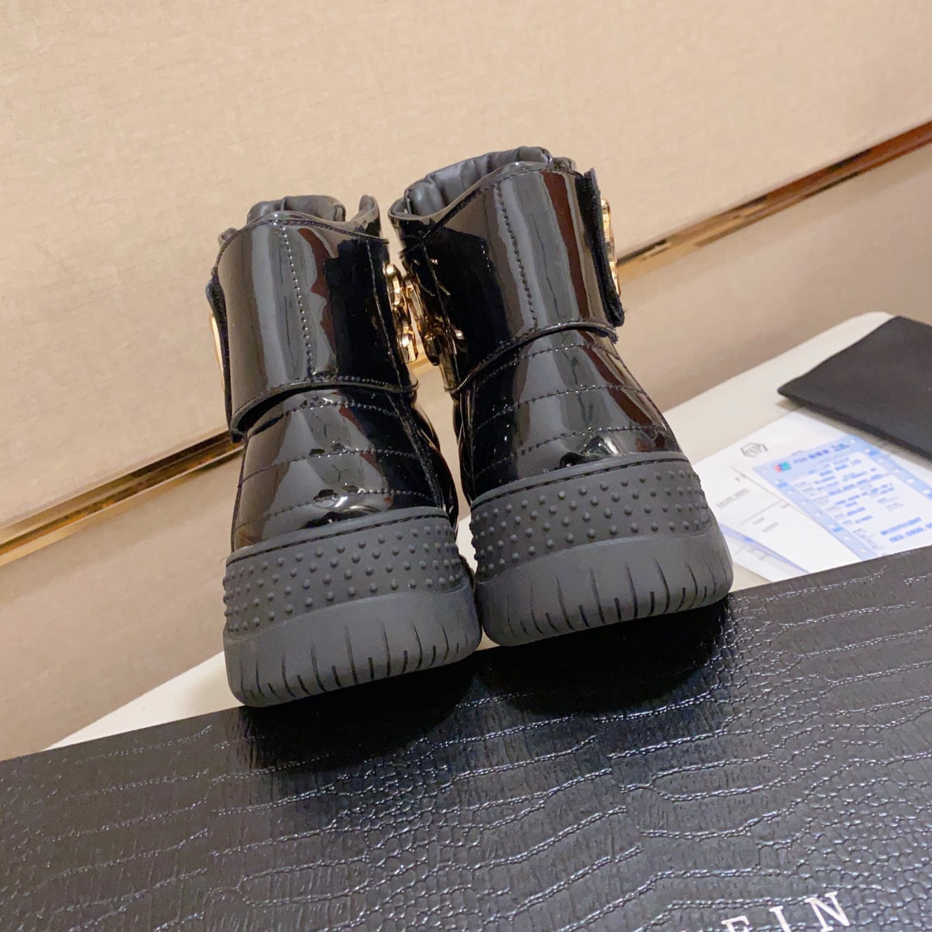 SOLA-PP High Top Leather shoes
