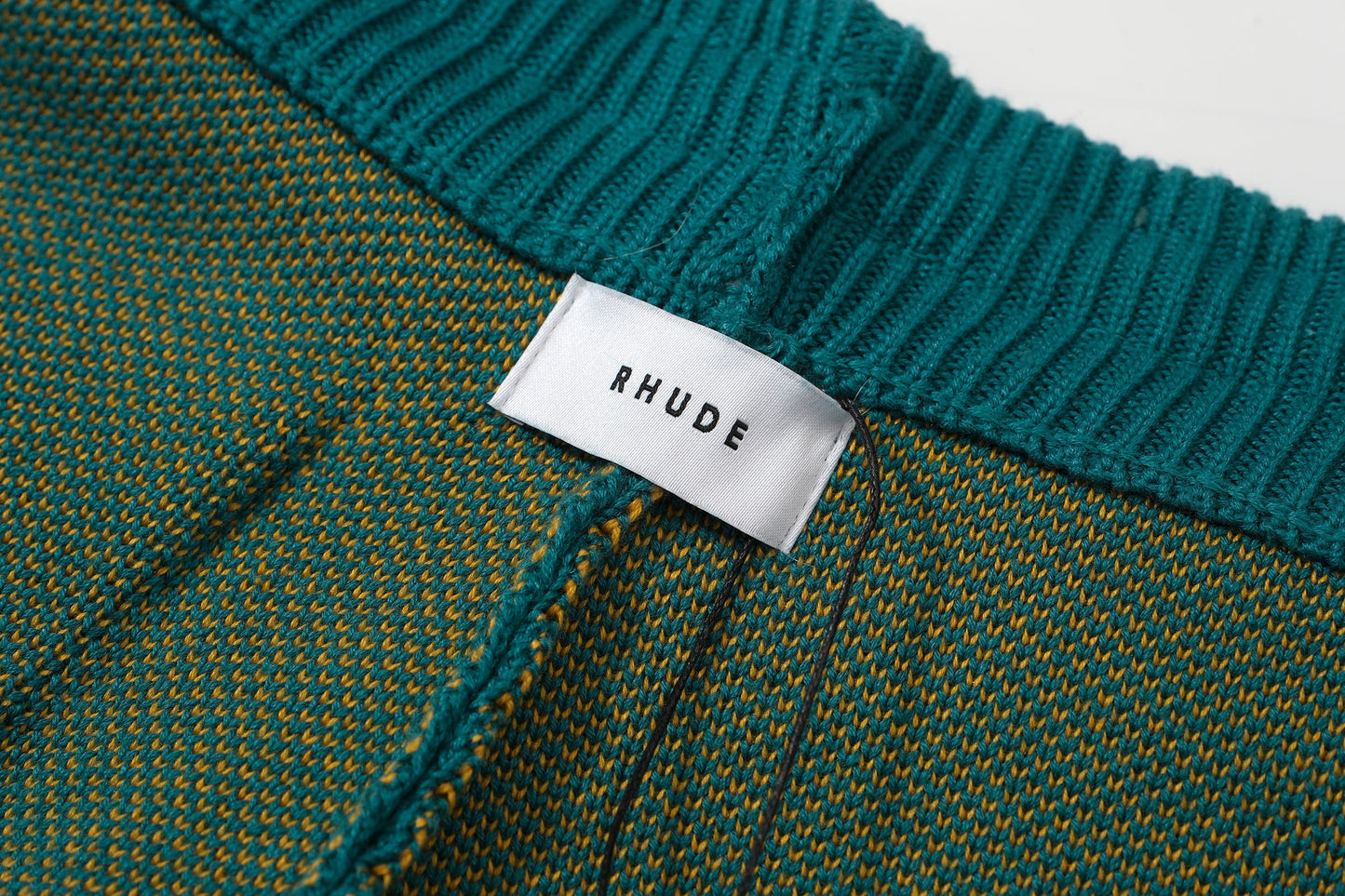 SOLA-RHUDE Shorts