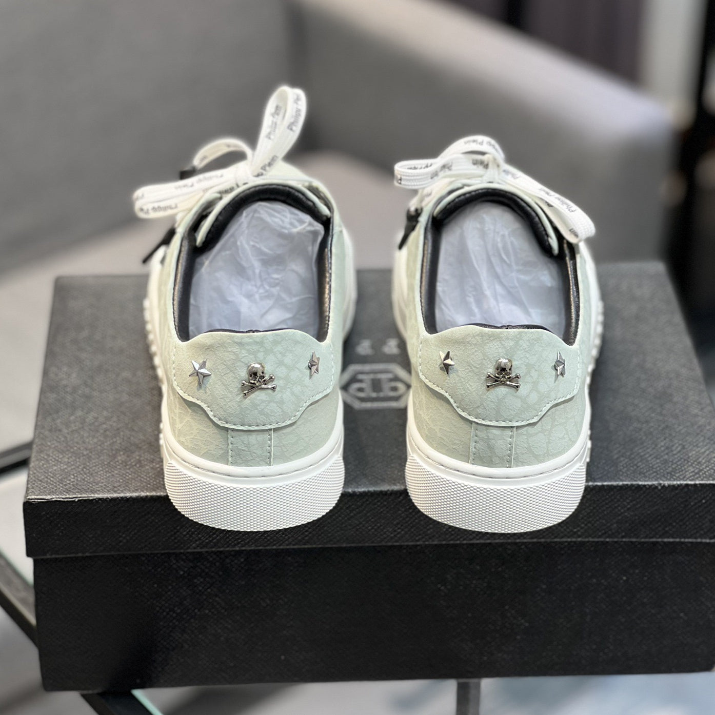 SOLA-PP leather shoes