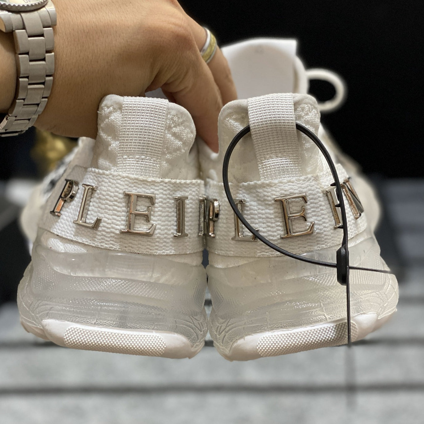 SOLA-PP Flyknit sneakers
