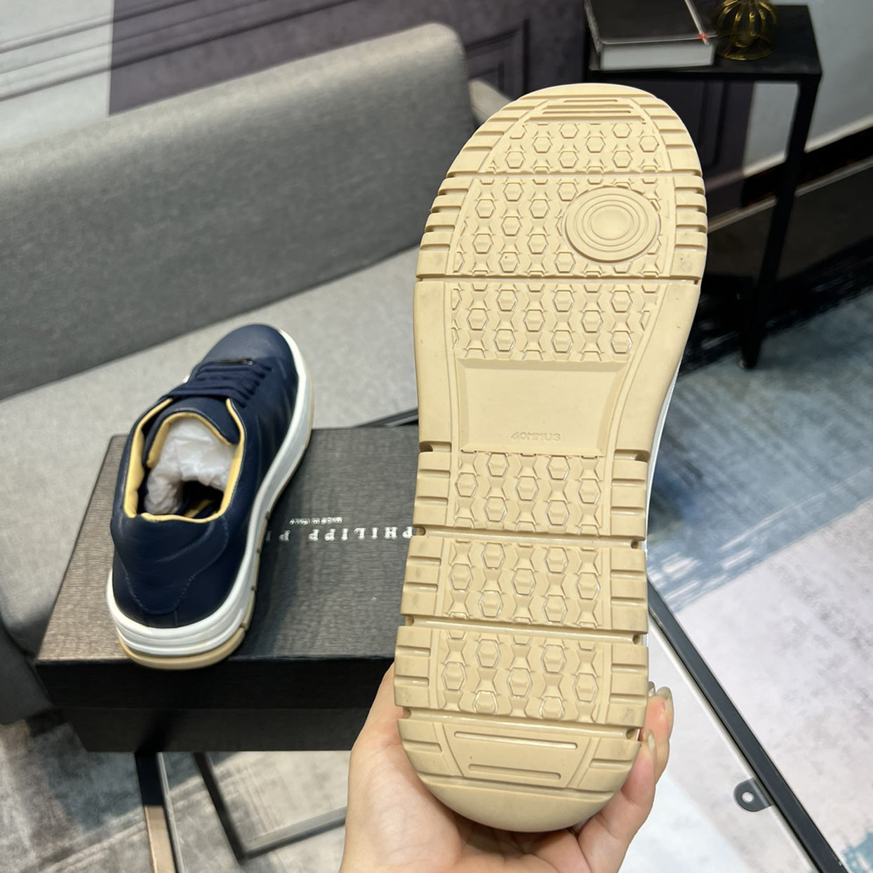 SOLA-PP leather shoes