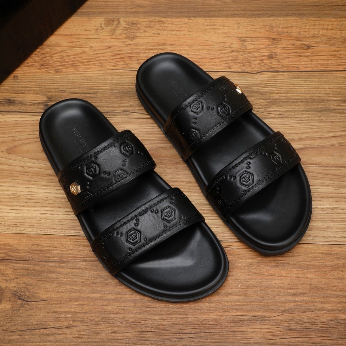 SOLA-PP Leather slippers
