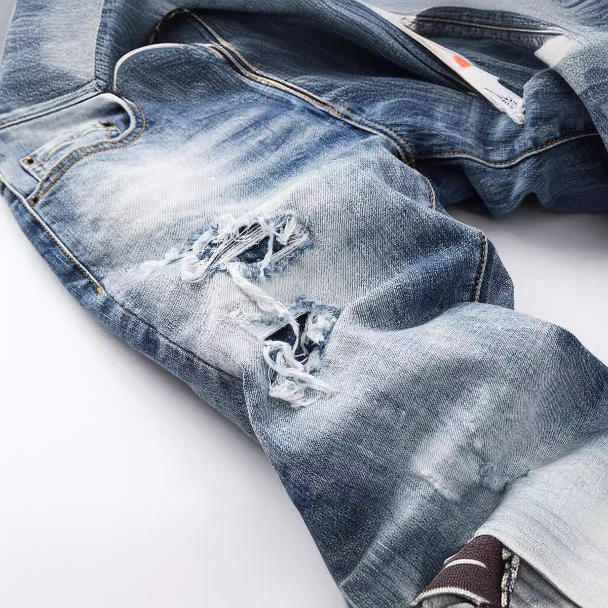 SOLA-Jeans