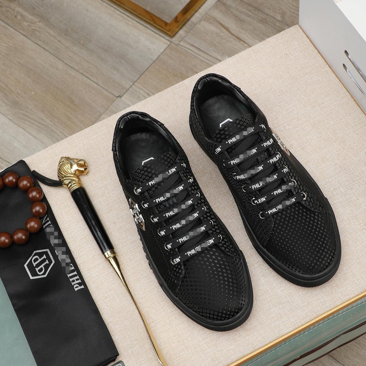 SOLA-PP leather shoes