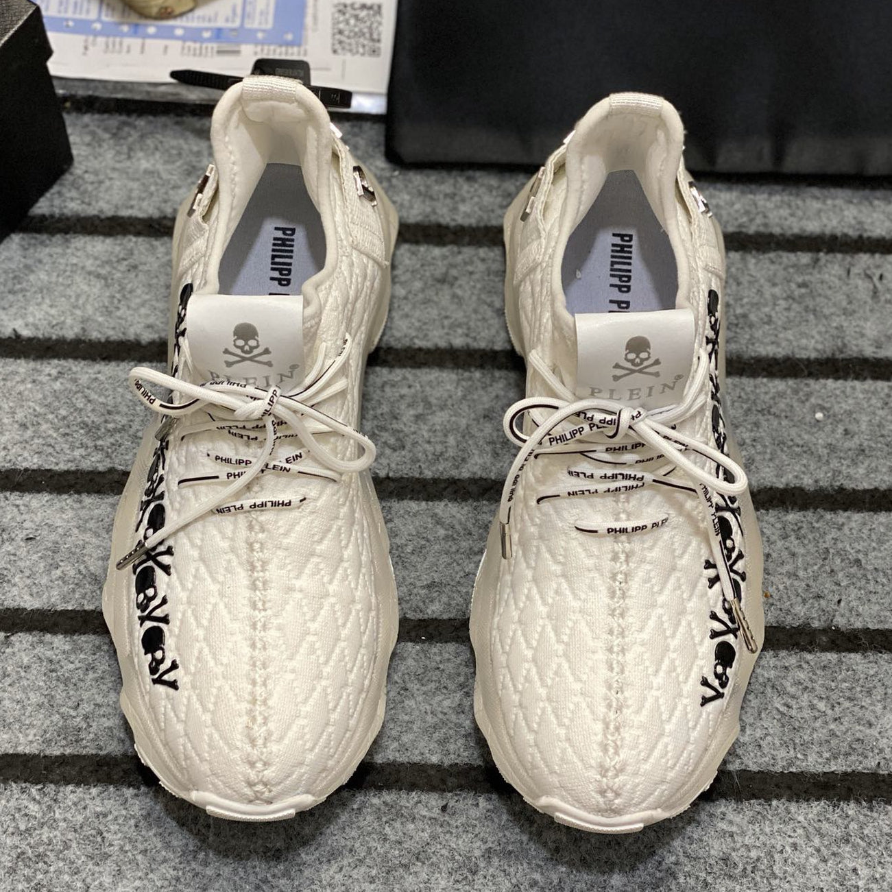SOLA-PP Flyknit sneakers